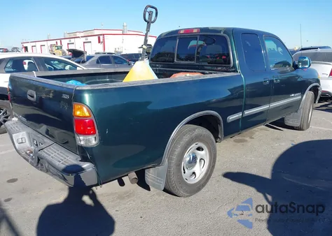 2001 Toyota Tundra Sr5 z USA, uszkodzony, nr VIN 5TBRN34191S209483